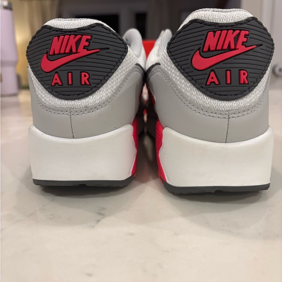 Nike Air Max 90 Men's Shoes in White-Iron Grey-Chlorine Blue colorway size 11 - Picture 4 of 6